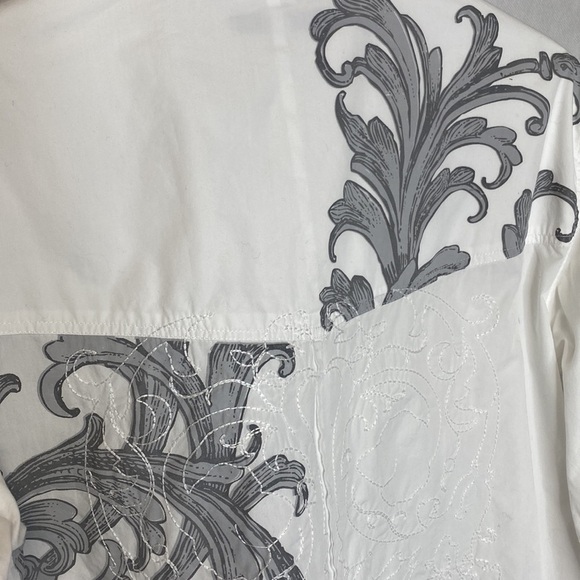 Manchester Embroidered Raw Edge Distressed Shirt - Picture 10 of 12